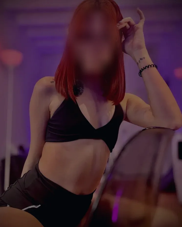 Maren, 28