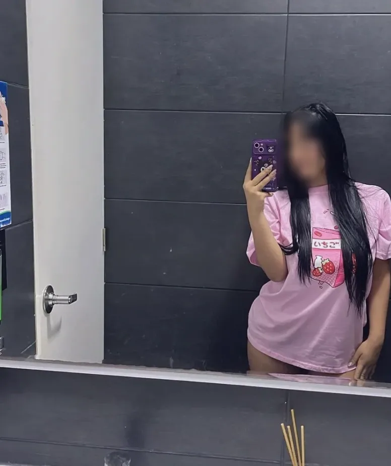 Marie, 29